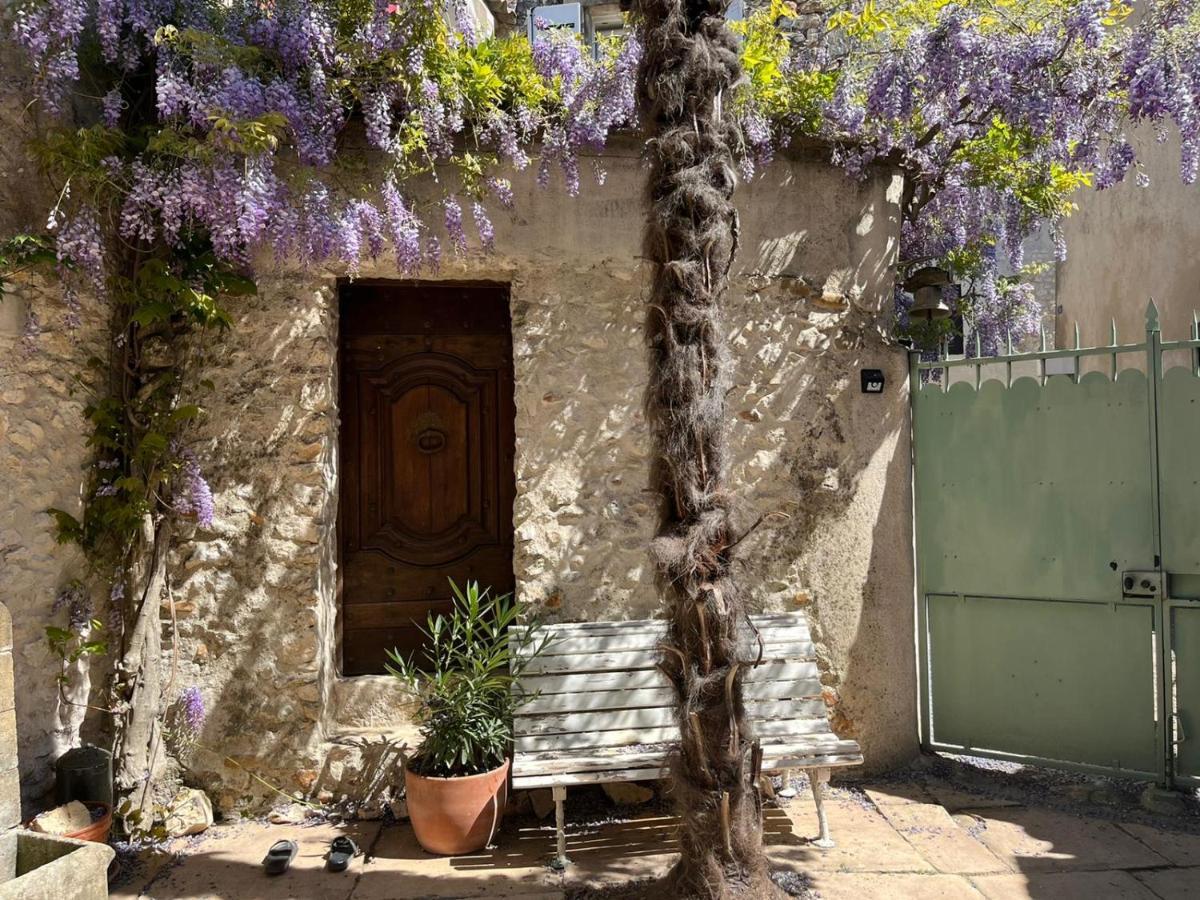 Chez Les Filles Bed and Breakfast Dions Exteriör bild